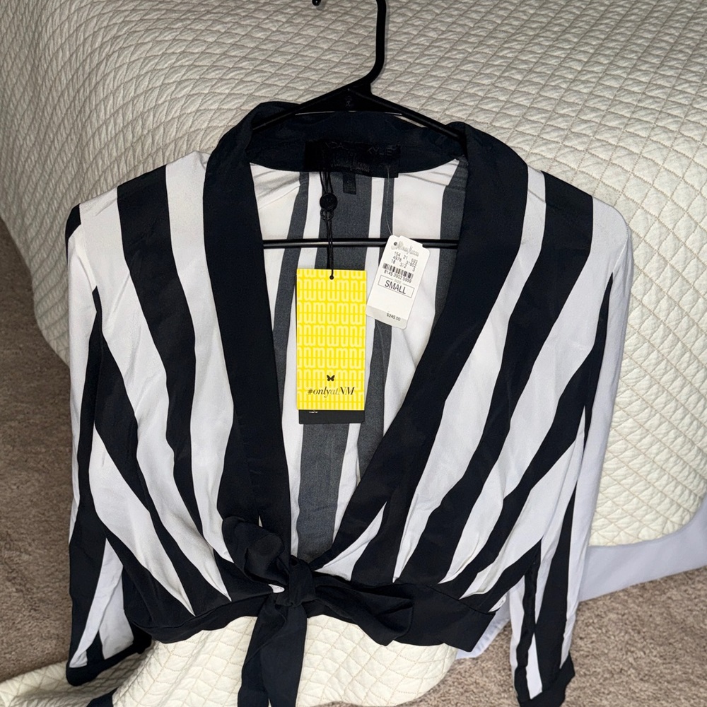 Kendall/Kylie wrap blouse